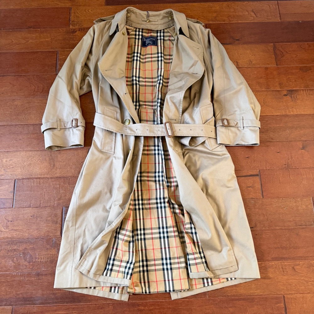 Burberrys Trench Coat Mens 44 L Tan Vintage Double Breasted Nova Check Belted